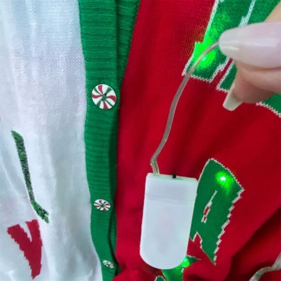 Rockin' Around Women's 2XL Light-Up Christmas Cardigan Sweater - Picture 13 of 13